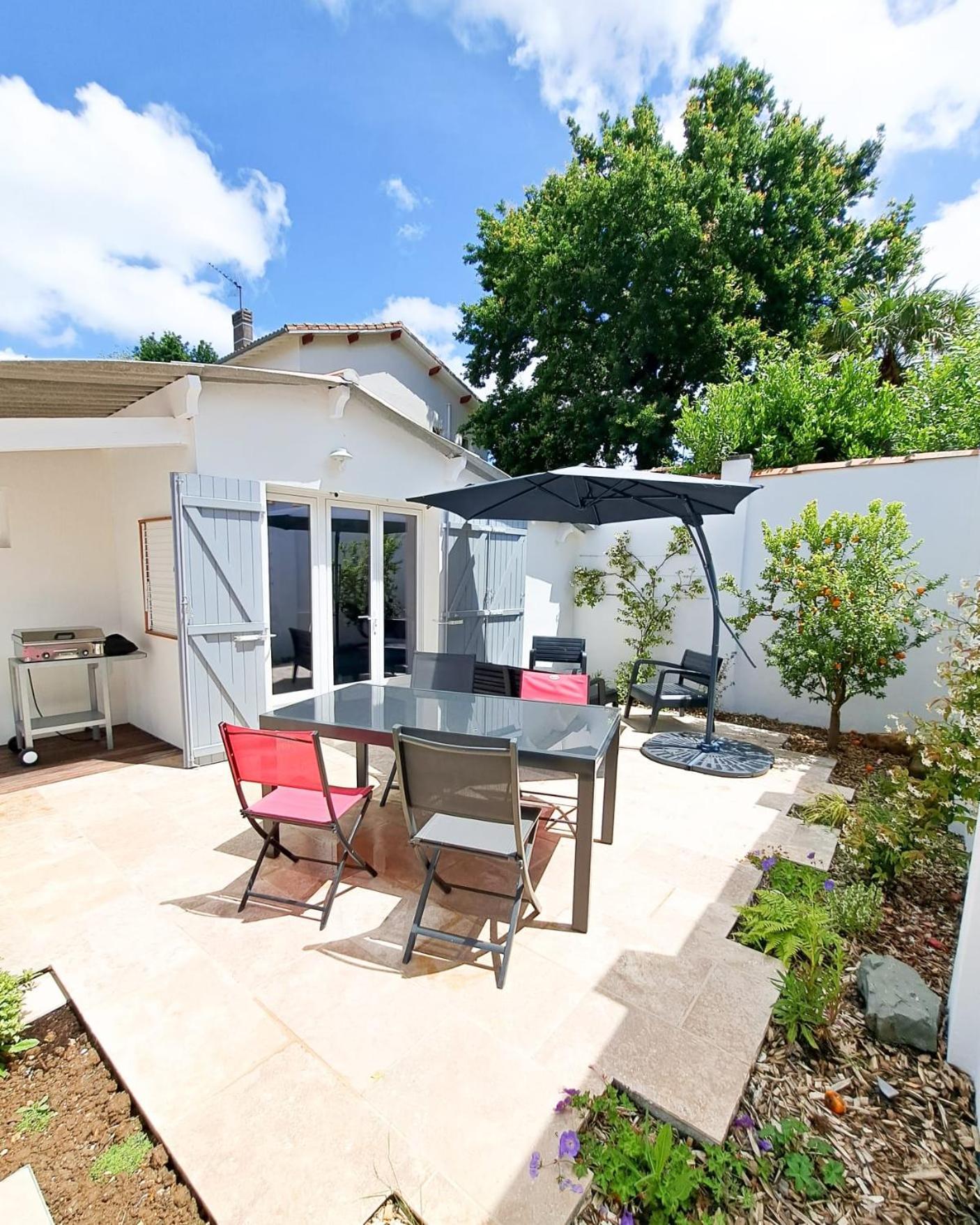 Holiday home Mariella - Maison Familiale, Wifi, 500m De La