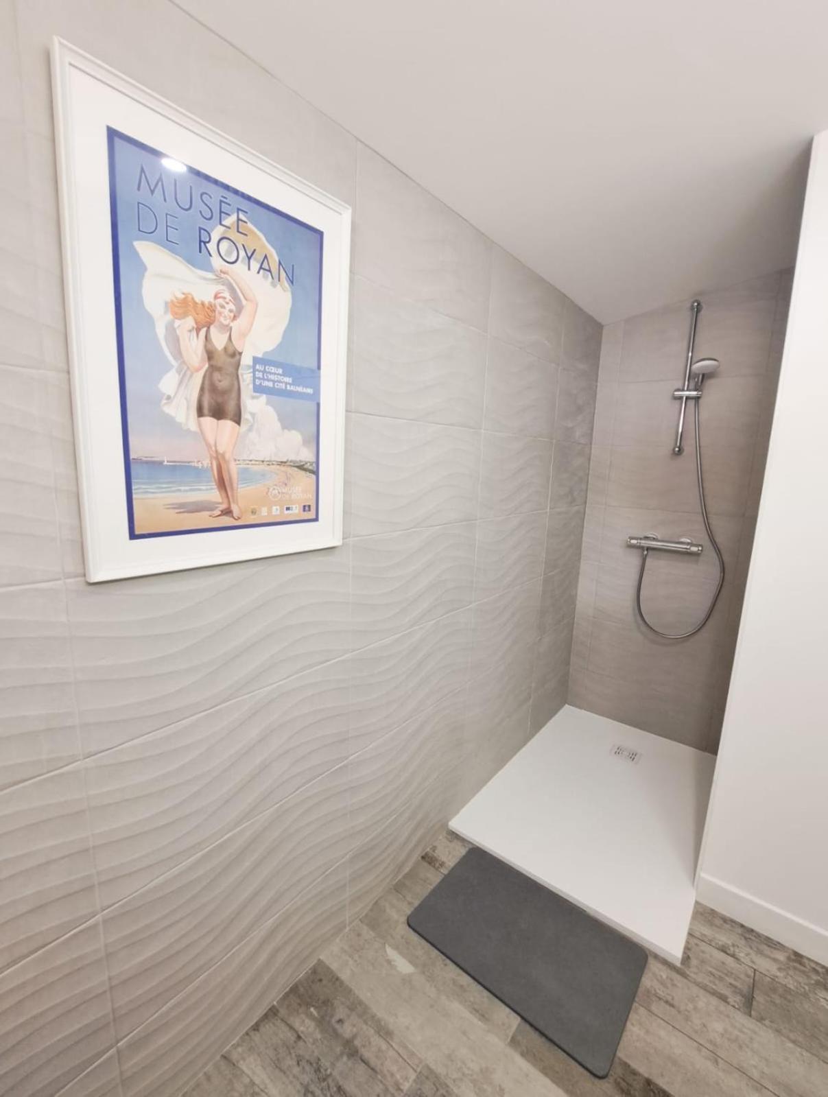 Mariella - Maison Familiale, Wifi, 500m De La Royan