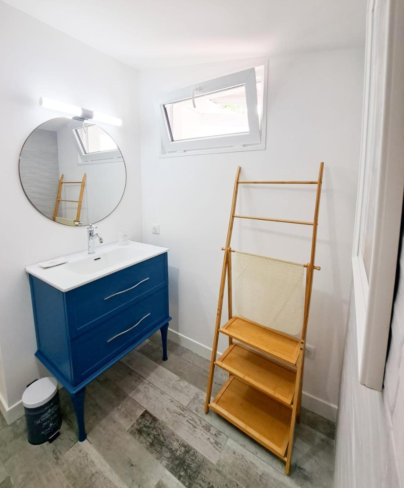 Mariella - Maison Familiale, Wifi, 500m De La Holiday home Royan